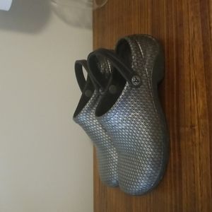 Anywear silver and black clog/mule